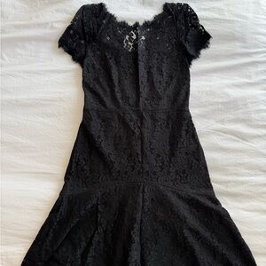 Diane Von Furstenberg Black Lace Short-Sleeve Fit-and-Flare Dress